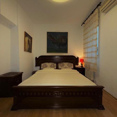 Knez Mihailova Apartment, City Center Belgrado Buitenkant foto